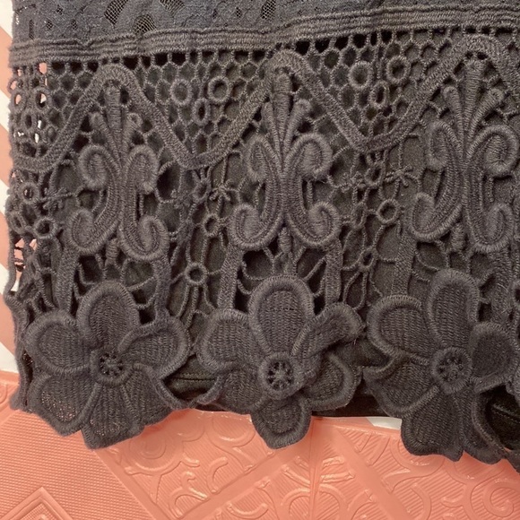 π· Alfani π· Beautiful Black Crochet Lace Dress - Picture 11 of 16